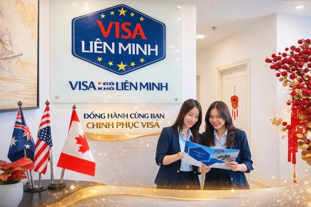 Đội ngũ Visa Liên Minh hỗ trợ làm hồ sơ visa du lịch uy tín và thẩm định hồ sơ trực tiếp cho khách hàng.